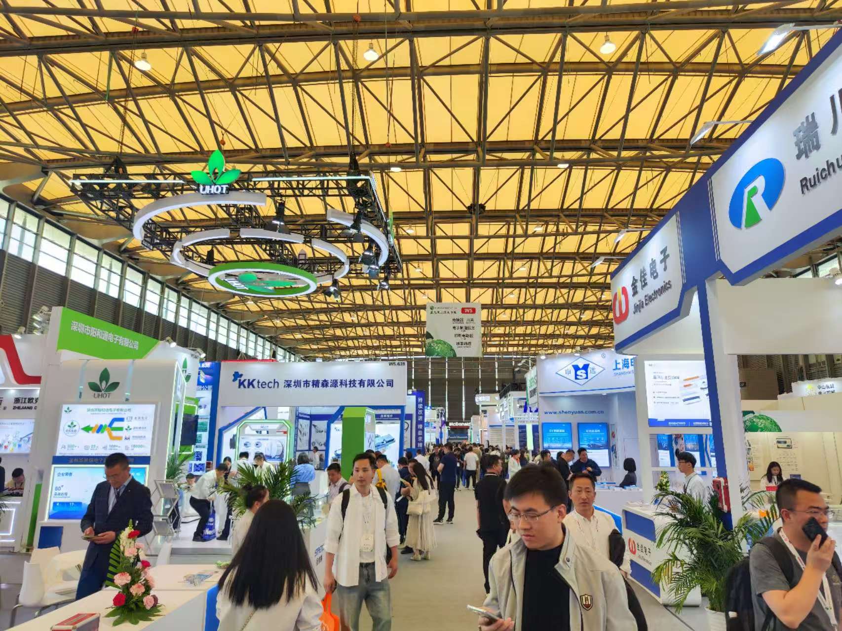 龍立電子盛裝亮相2025慕尼黑上海電子展   共探電子產(chǎn)業(yè)未來新機遇